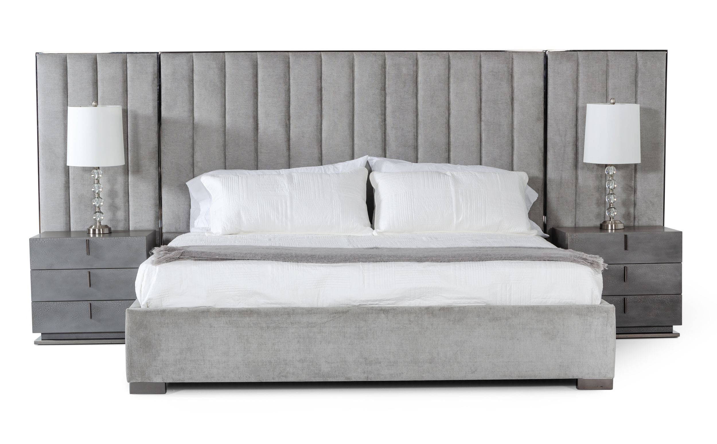 LA Furniture Queen Buckley Modern Grey & Black Stainless Steel Bed VGVC2003-BED1-Q Contemporary Style by Vig Furnitrue Number 77572 Catch Home Goods