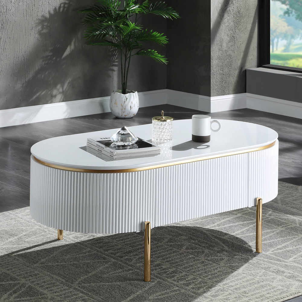Acme Daveigh Coffee Table Model LV02464